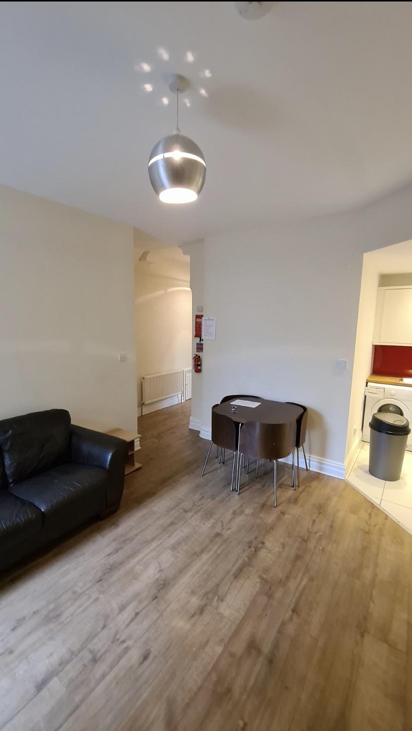 5 Amble Grove, Newcastle Upon Tyne, NE2 1NY Graysons Properties